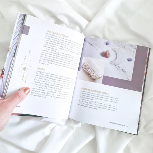 Rock On - The Crystal Healing Handbook for Spiritual Rebels - Celestial Stones