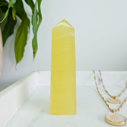 Lemon Calcite Tower