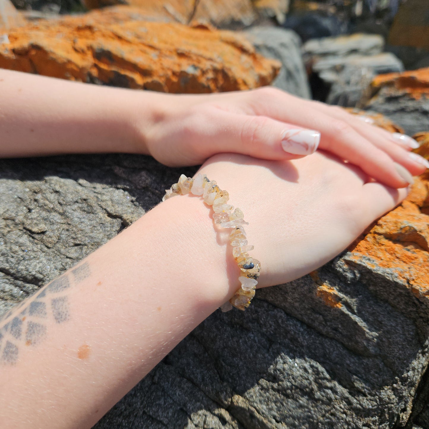 Golden Rutilated Quartz Chip Bracelet