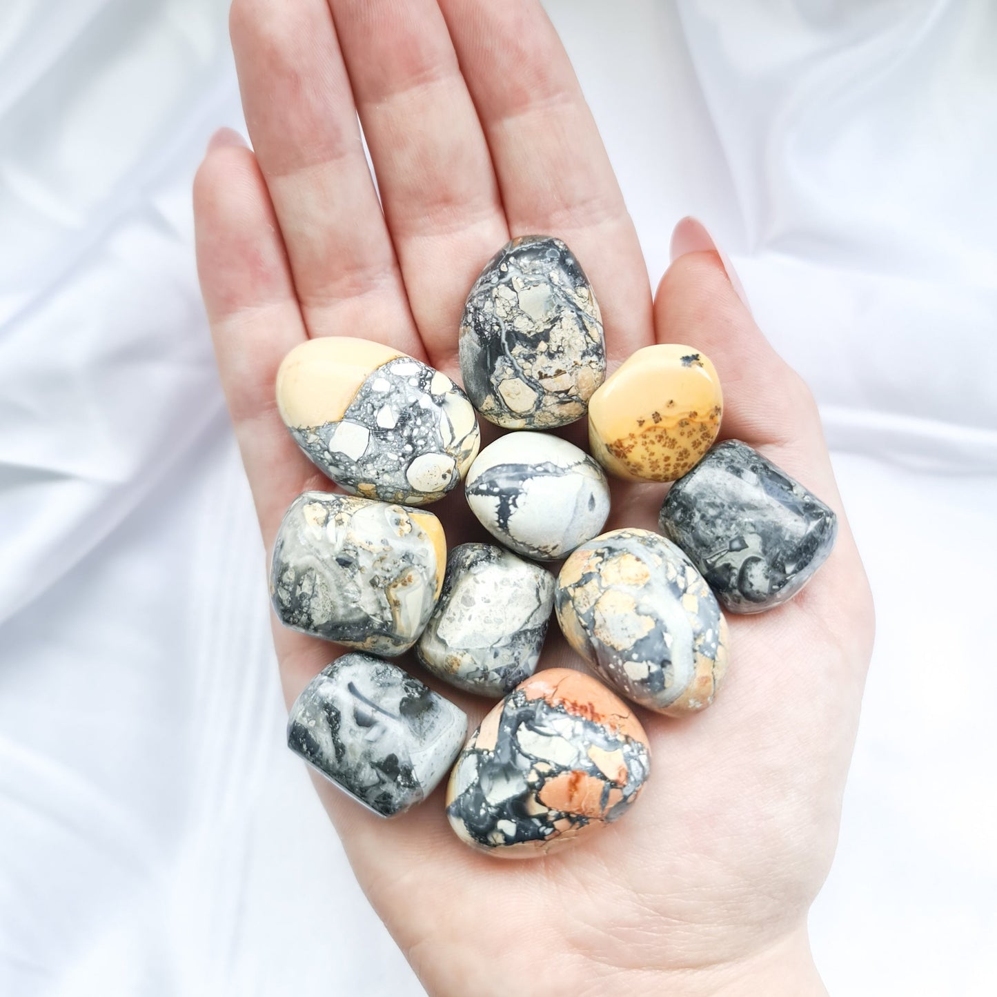 Maligano Jasper Tumbled Stones